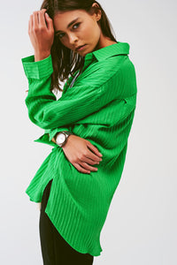 Q2 Camisa listrada folgada em verde