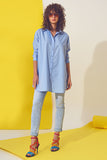 Camisa oversized azul claro
