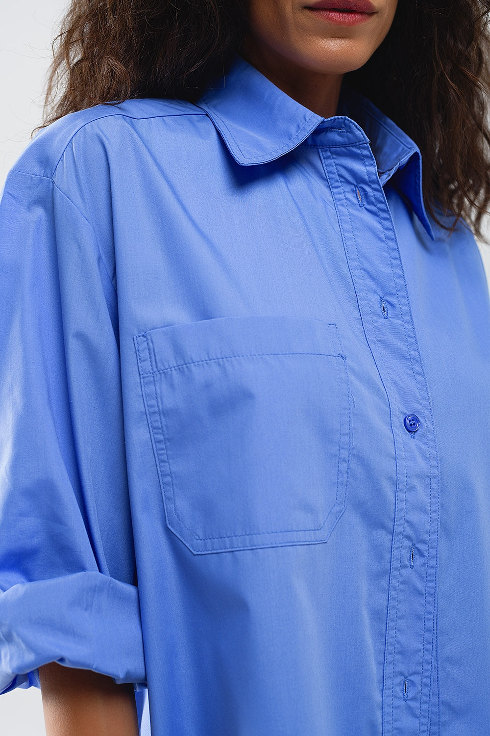 Camisa Super Oversized High Low em azul