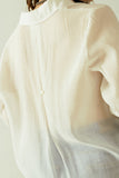 Camisa tencel semi-transparente com bolso no peito em branco