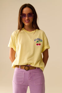 Camiseta amarela com estampa do Mercado La Cerise em Saint-Tropez