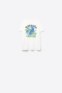Camiseta branca feita na Itália com estampa gráfica tropical