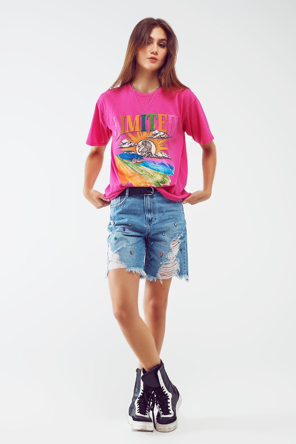 Camiseta com estampa gráfica limitada em Fúcsia