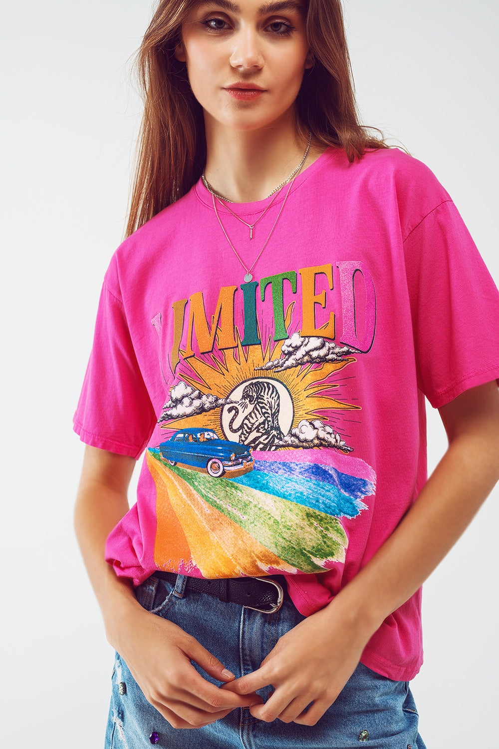 Camiseta com estampa gráfica limitada em Fúcsia