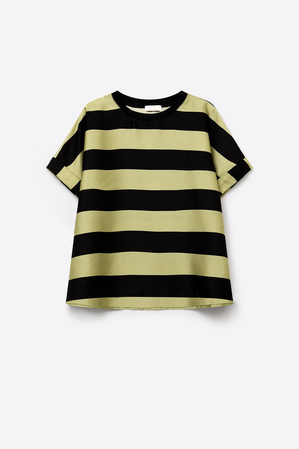 Camiseta de Listras Preto e Verde Oliva em Tecido de Cetim