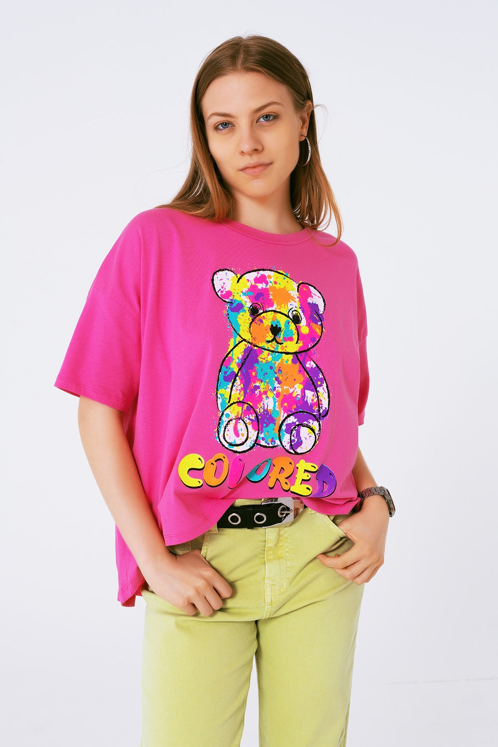 Q2 camiseta fuchsia folgada com urso colorido