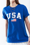 Camiseta longa azul solta com logotipo dos USA