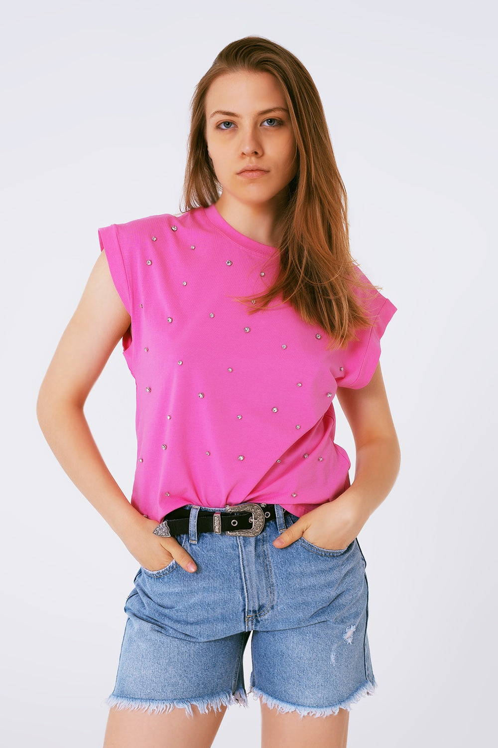 Q2 Camiseta sem mangas com detalhe em strass rosa