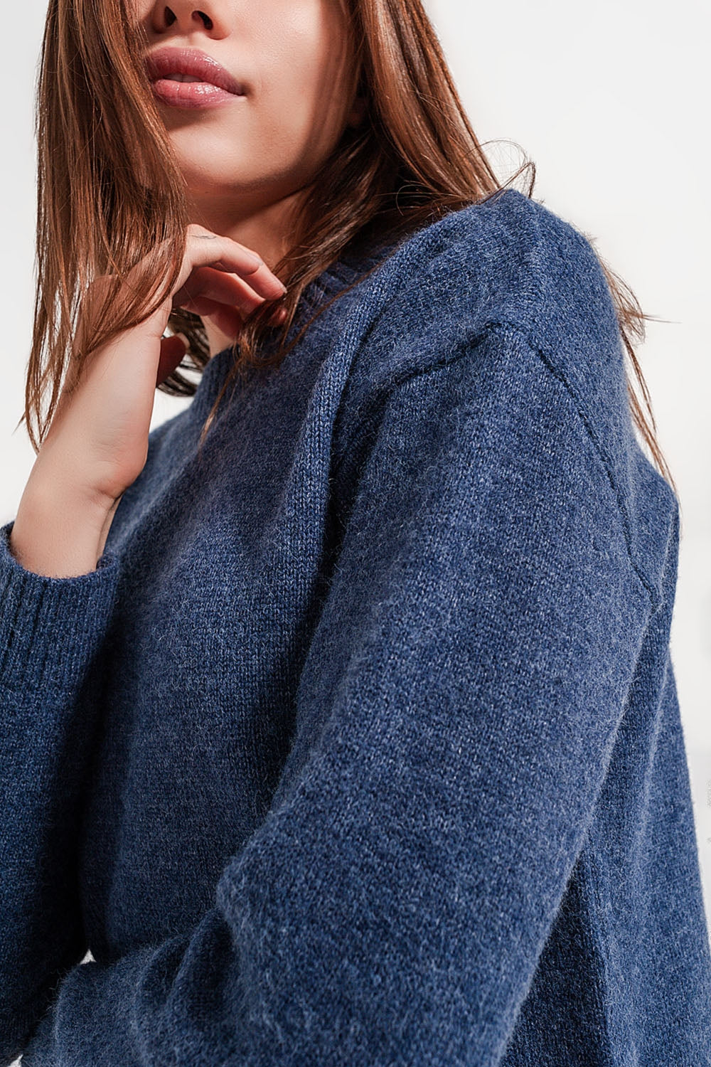 Camisola 2 em 1 com camisa por baixo em azul-marinho