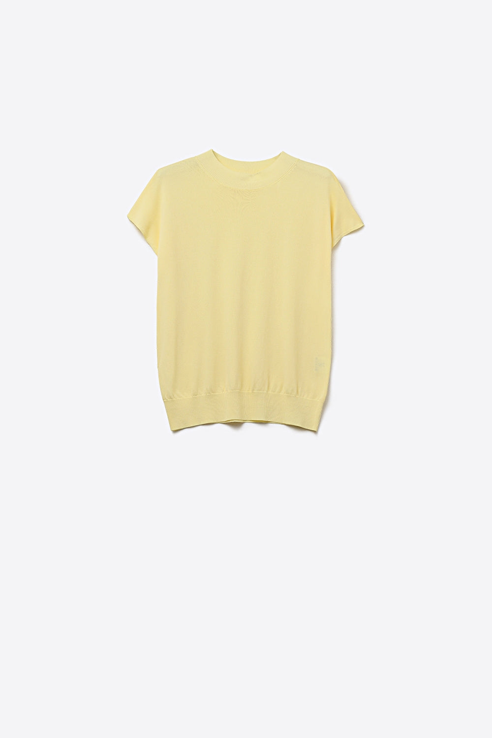 Q2 camisola amarela de gola alta com mangas curtas ajustadas