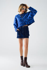 Camisola azul com estampado de leopardo em tecido de malha com lã