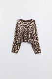 Q2 Camisola bege com estampado de leopardo em malha de lã