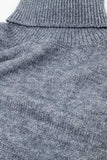 Camisola cinzenta solta com mangas caídas