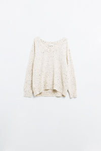 Camisola com decote em V de tamanho grande em creme