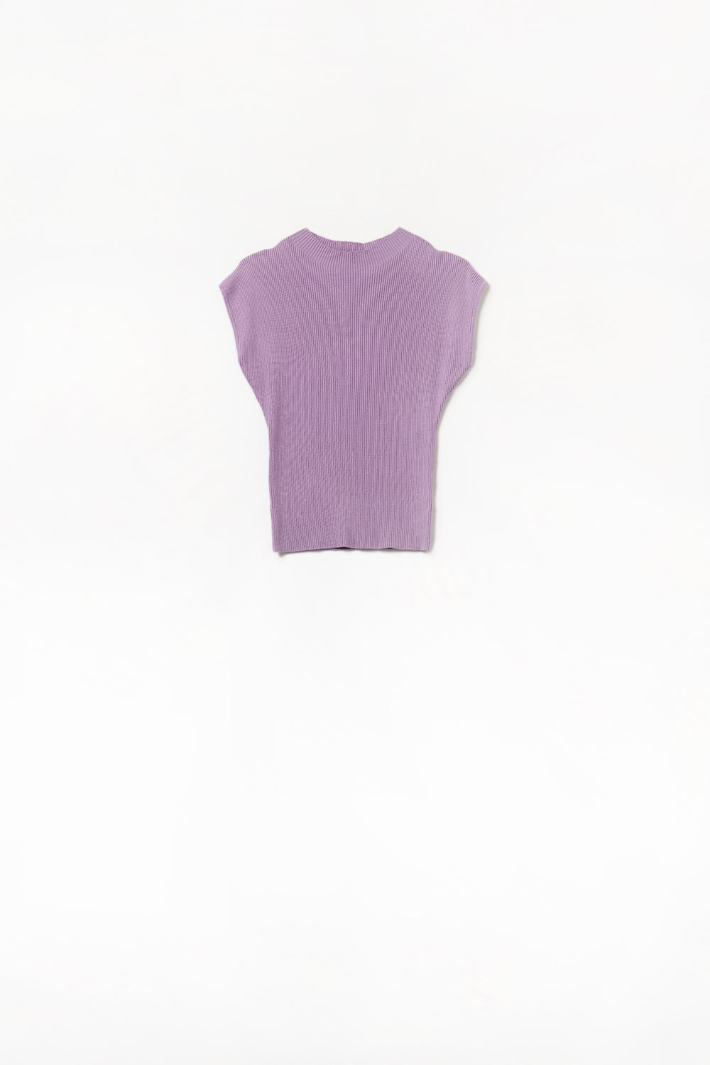 Q2 Camisola com gola alta e mangas curtas com nervuras em lilás