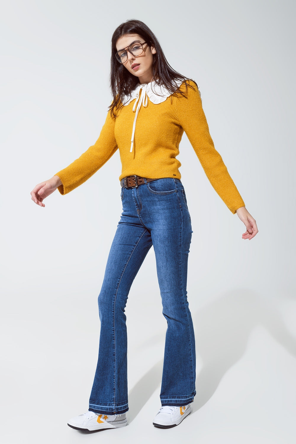 Camisola com gola redonda e canelado em mustard