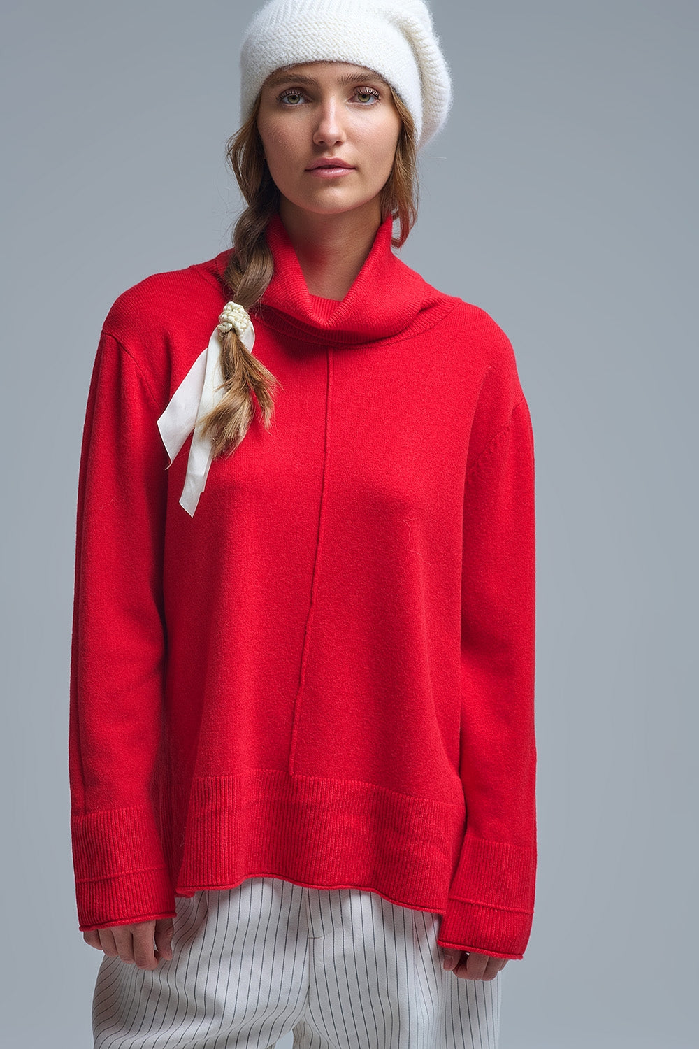 Q2 Camisola com gola redonda em vermelho