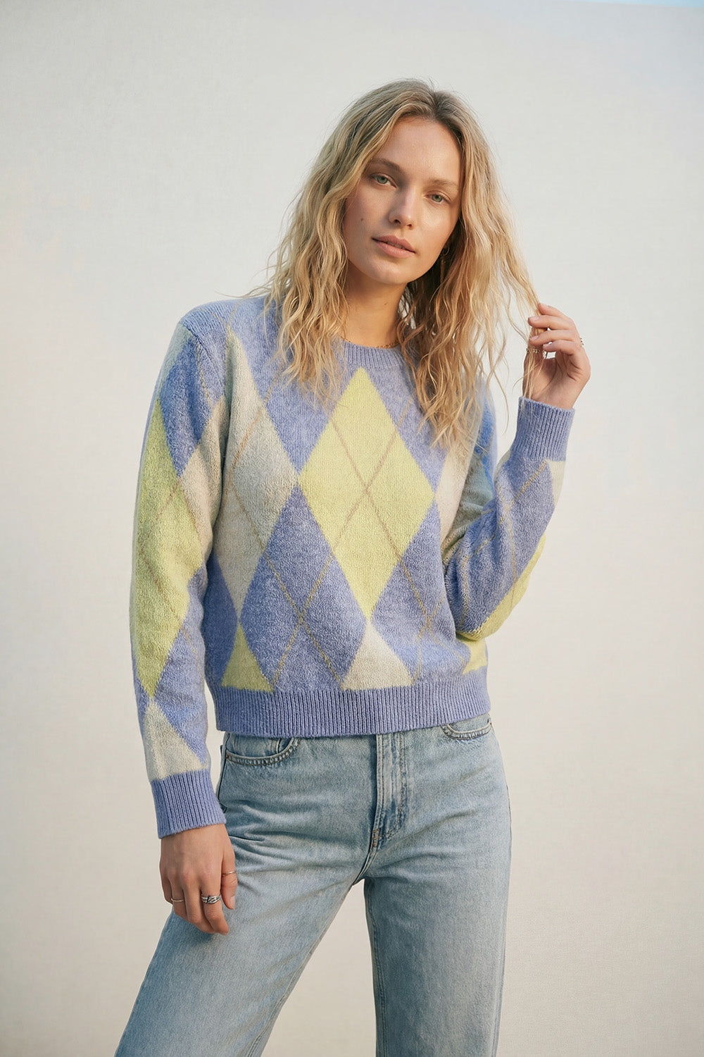 Q2 Camisola com padrão de diamantes azul e amarelo em malha macia e fofa