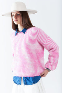 Q2 Camisola cor-de-rosa com riscas brancas