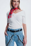 Q2 Camisola creme com decote em V