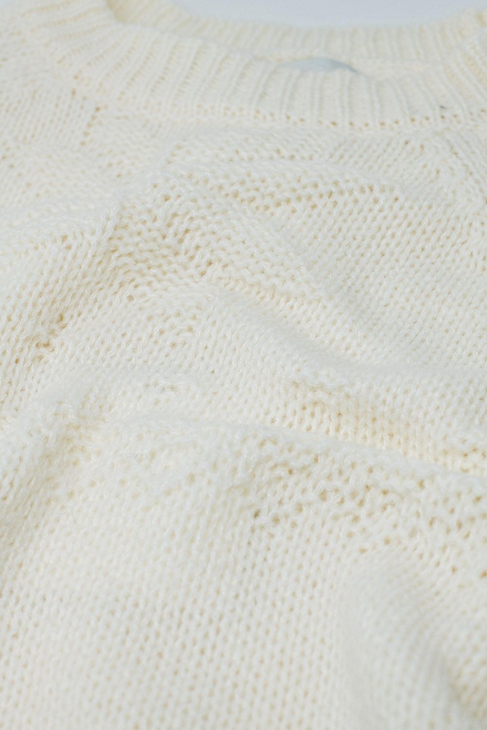 Camisola creme com pormenores natalícios
