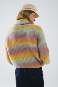 Camisola de gola alta comfy em multicolor