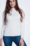 Camisola de gola rulê creme com botões dourados