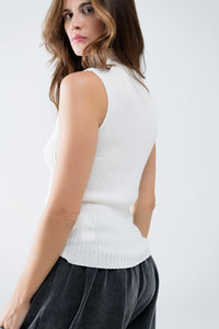 Camisola de lã de malha fina sem mangas em cru