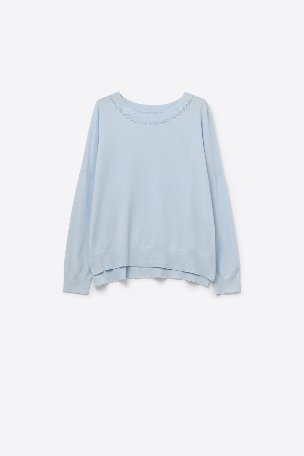 Q2 camisola de malha azul clara com pormenor de gola em rede