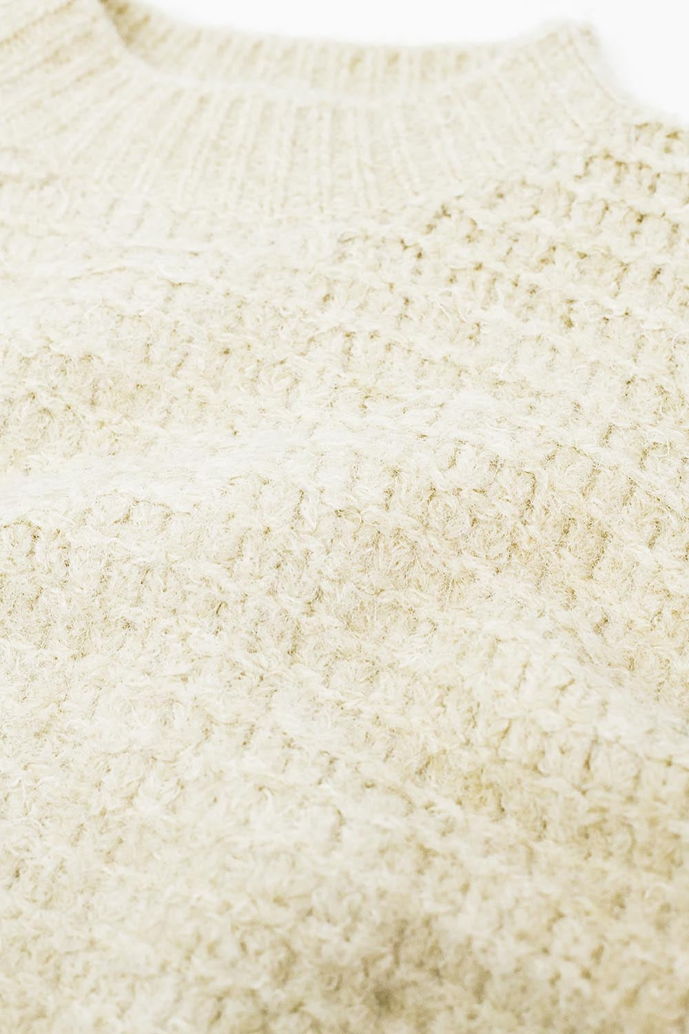 Camisola de malha bege com mangas em balão