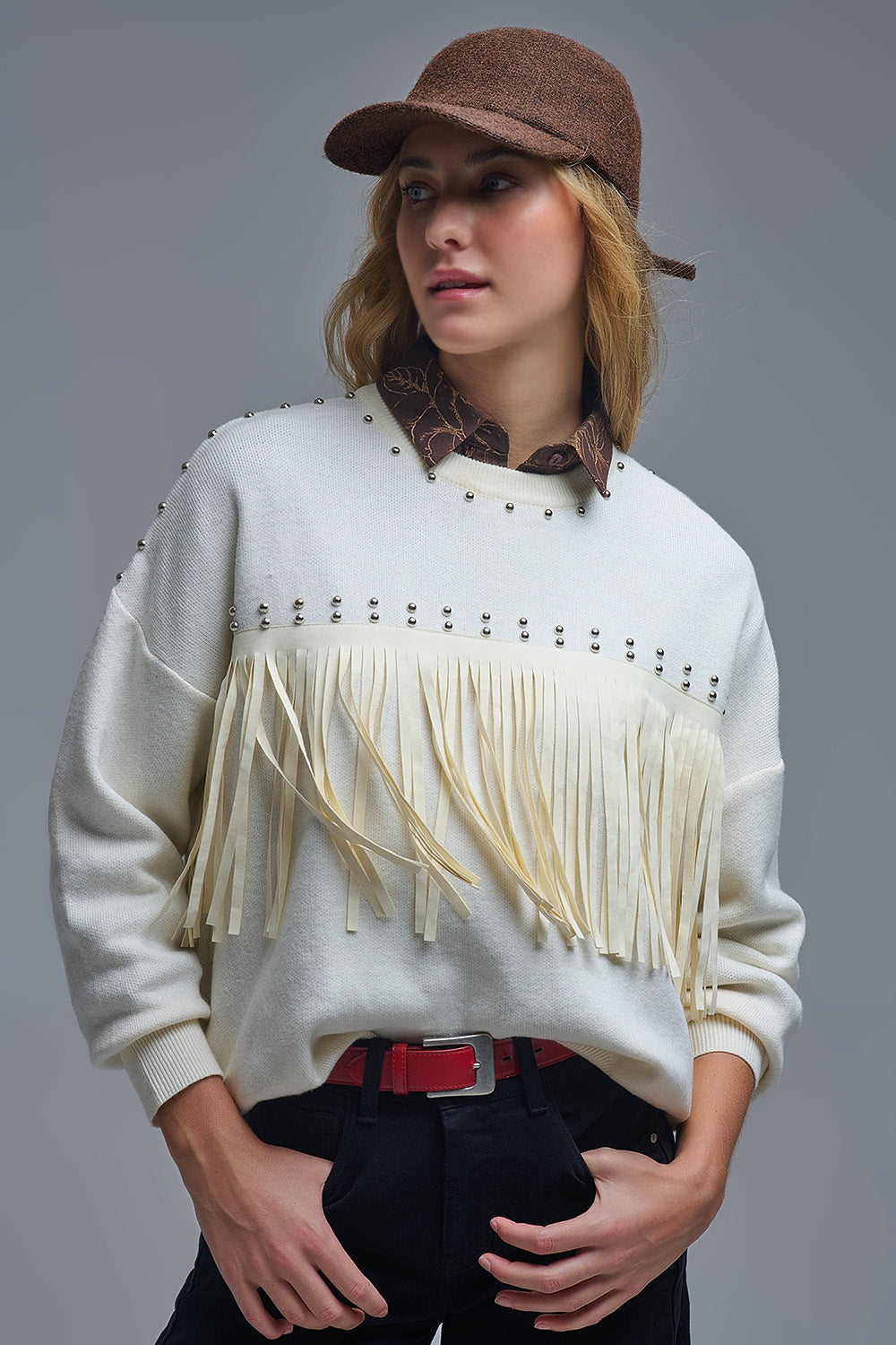 Q2 Camisola de malha branca elegante com franjas