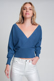 Q2 Camisola de malha com gola em V envolvida em azul
