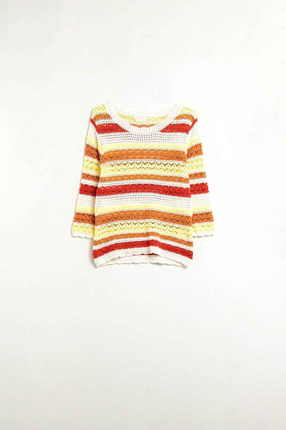 Camisola de malha de verão às riscas em tons quentes