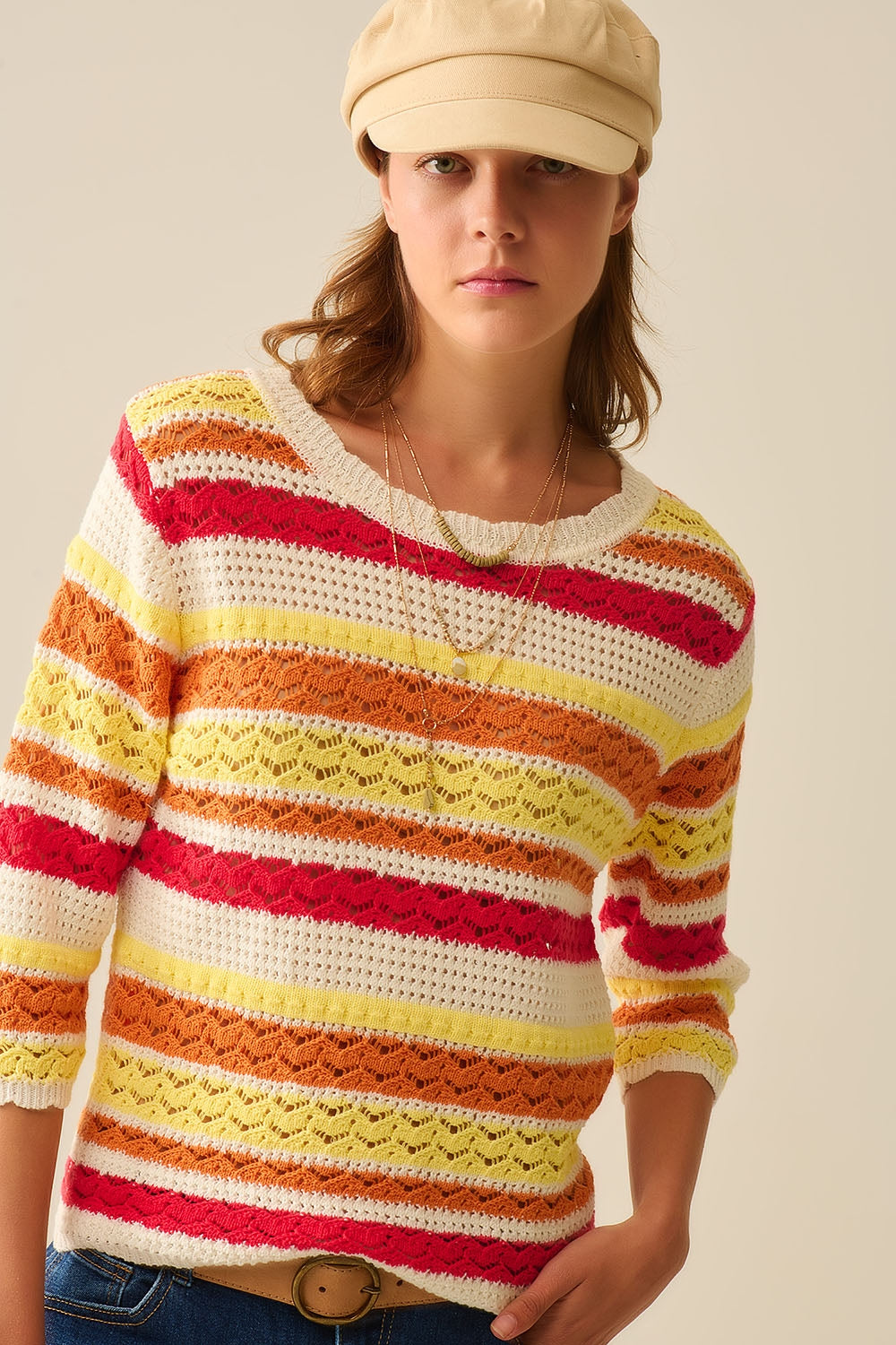 Camisola de malha de verão às riscas em tons quentes