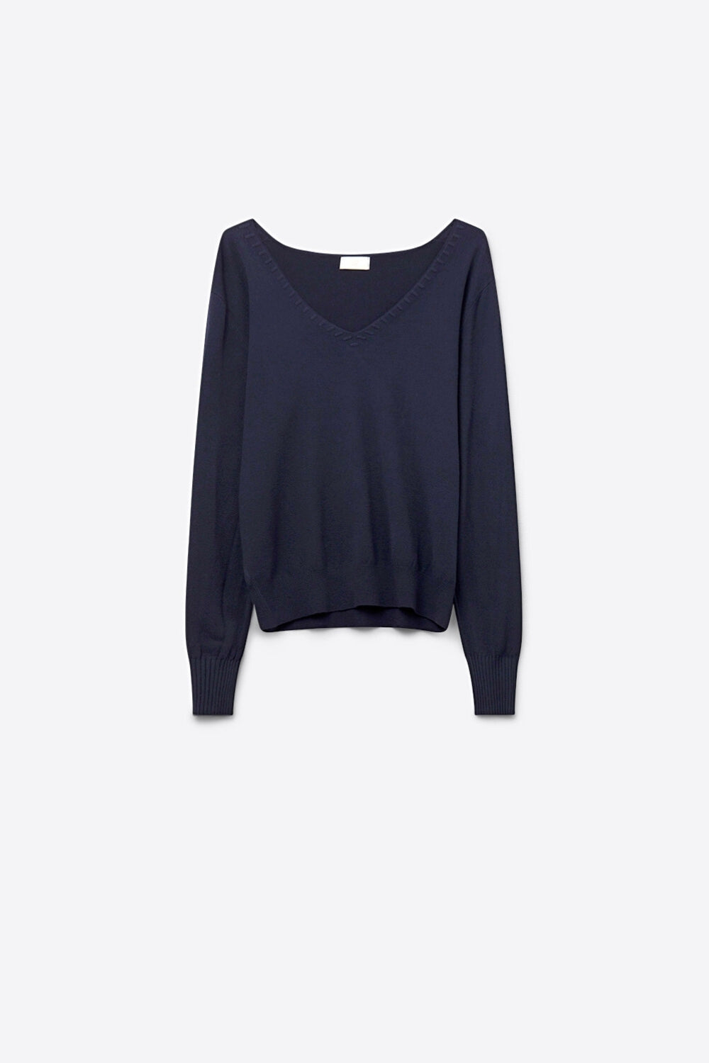 Q2 Camisola de malha fina com decote em V e pormenores decorativos no decote em azul marinho