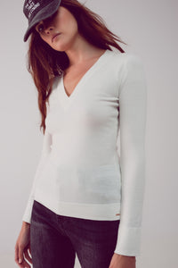 Camisola de malha fina com decote em V em creme