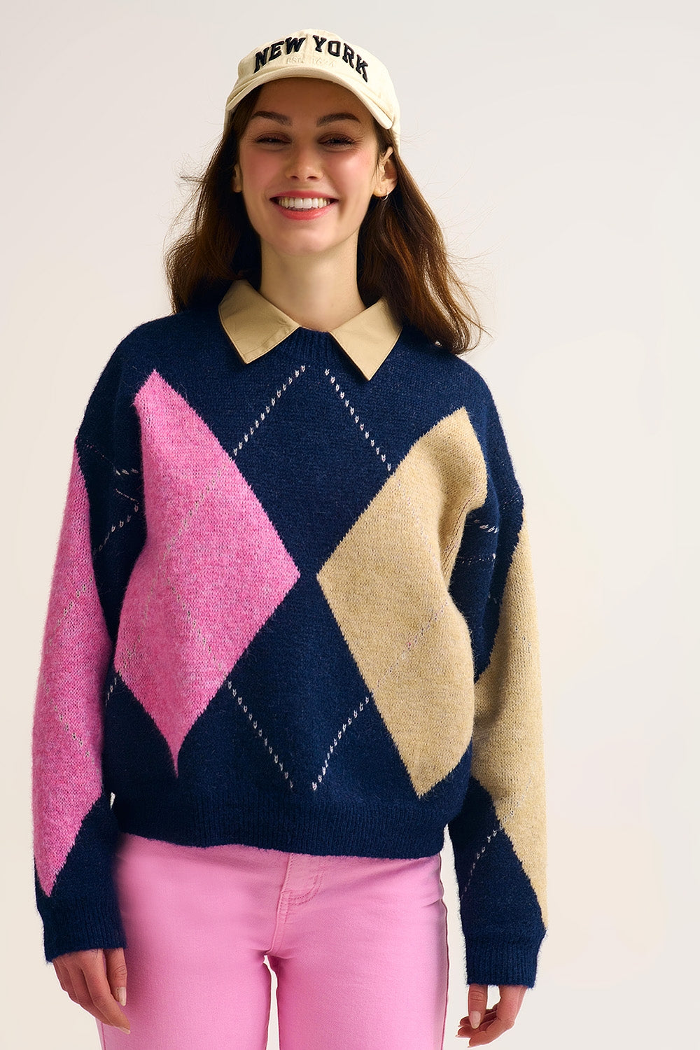 Q2 Camisola de malha losangos azul-marinho com blocos de cores contrastantes rosa e bege