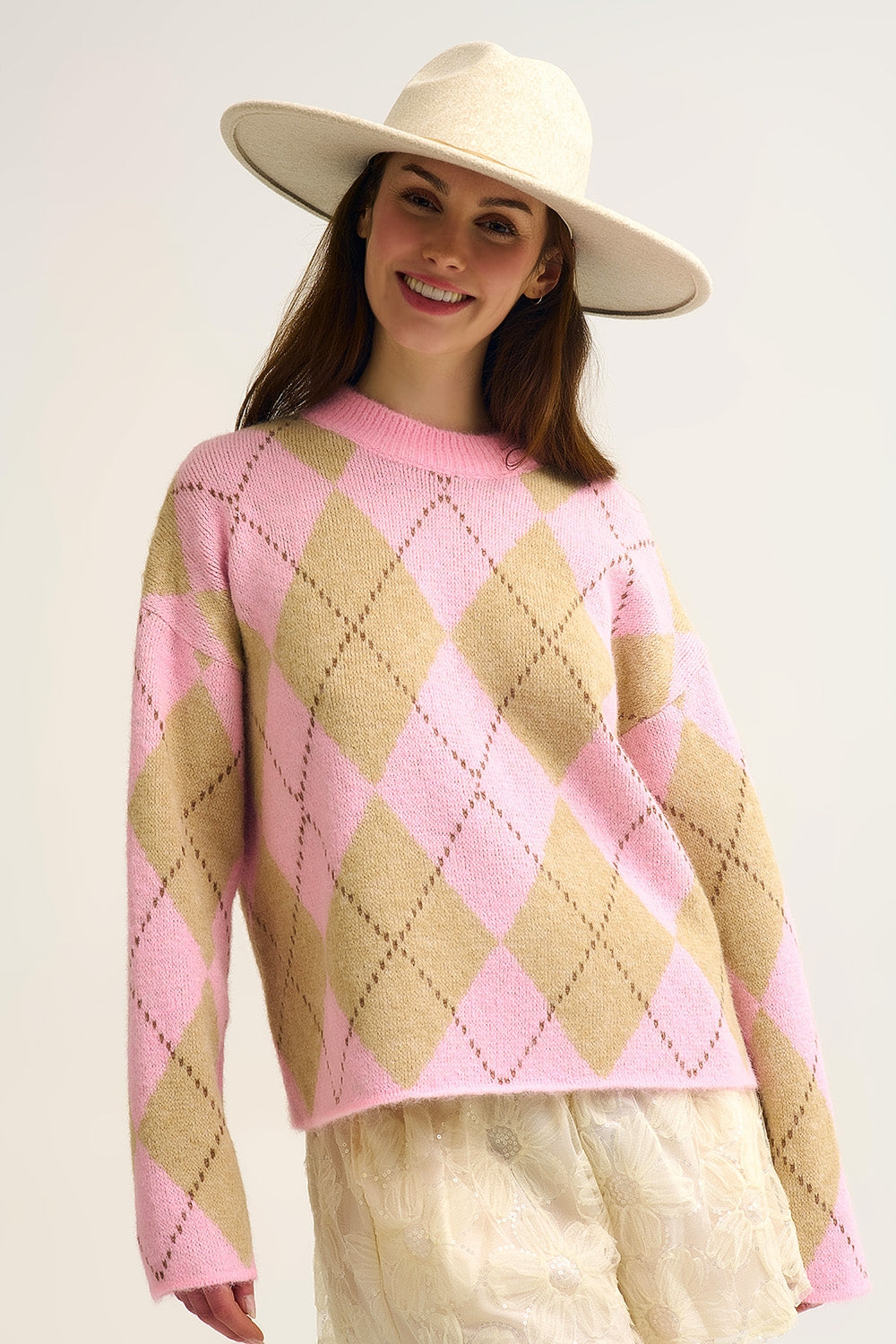 Q2 Camisola de malha losangos cor-de-rosa em verde suave com contraste