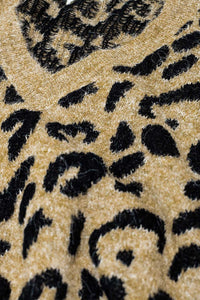 Camisola de malha macia com decote em V e estampado de leopardo