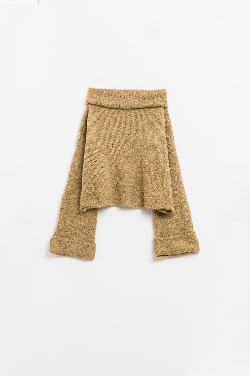 Q2 camisola de malha macia com gola alta em cor camel