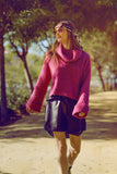 Q2 camisola de malha macia com gola alta em cor fucsia