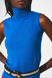 Camisola de malha sem mangas em azul