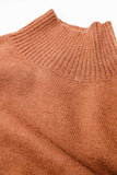 camisola de malha volumosa em camel com gola alta