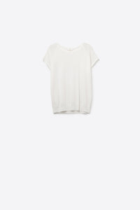 Q2 Camisola de manga curta branca com malha no ombro