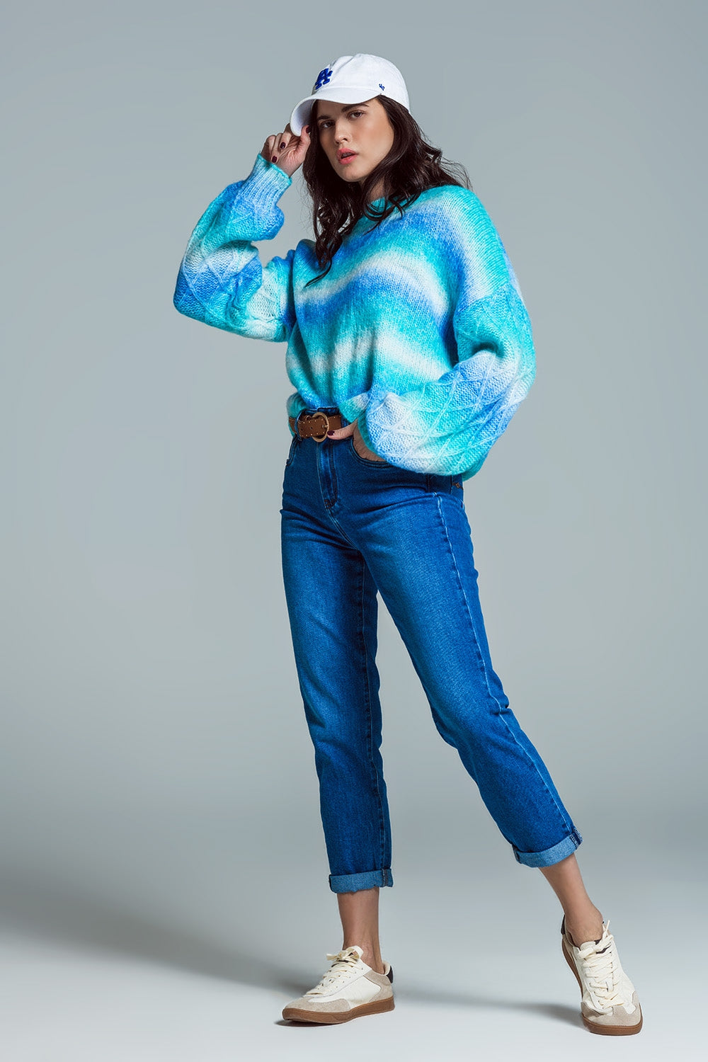 Camisola descontraída com estampado Ombre em tons de azul e estampado Argyle nas mangas