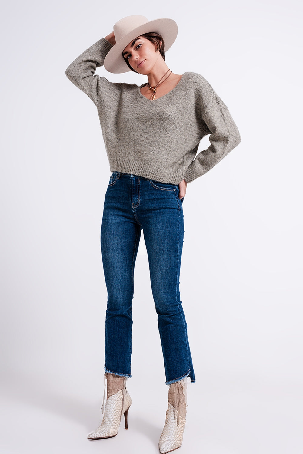 Camisola fofa com asas de morcego cáqui