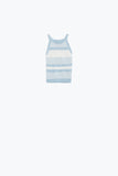 Q2 Camisola interior azul com design de riscas em malhas diferentes