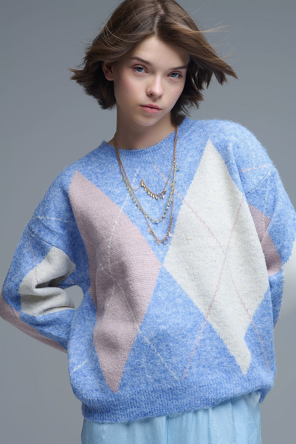 Q2 camisola larga em azul celeste com motivos de diamantes