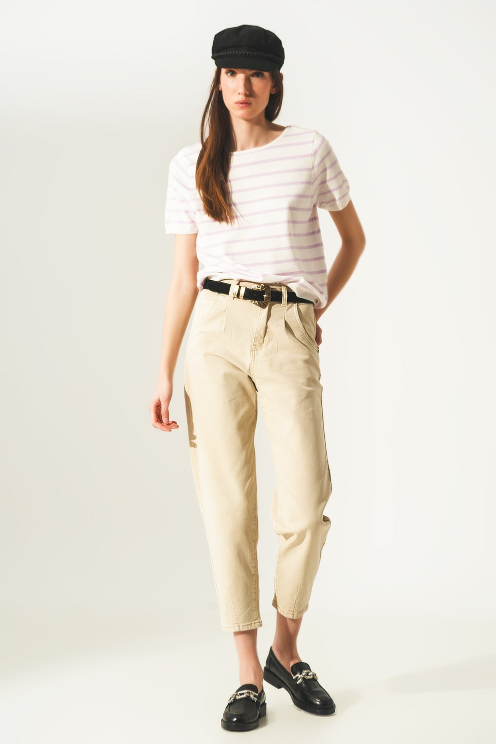 Camisola listrada com costas abertas e lacagem lilas