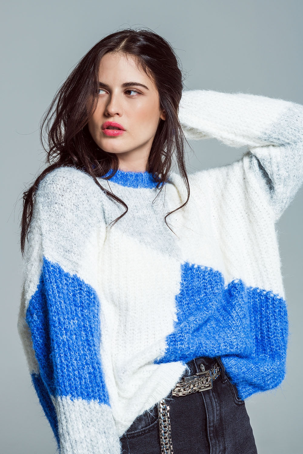 Camisola oversized com blocos de cores em canelado azul e branco